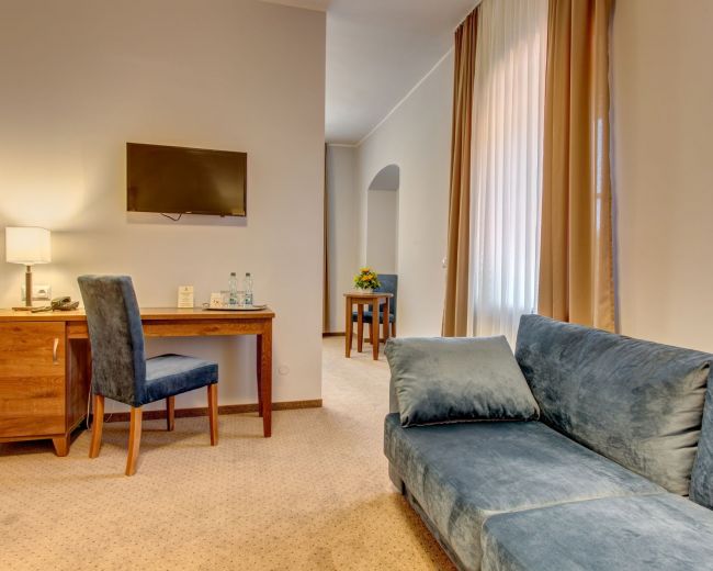 Suite 2-os. Hansel - Stara Poczta i wartownia, budynek nr 7